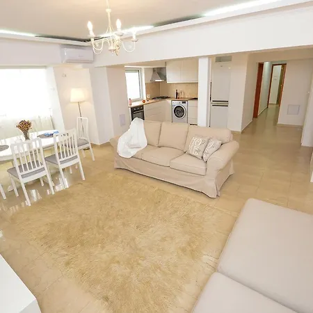 Appartement White Paradise Ultra Central Boekarest